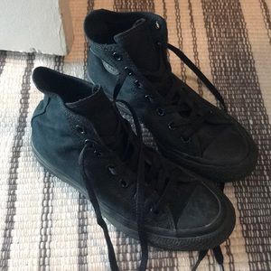 All Black Converse shoes Size 7